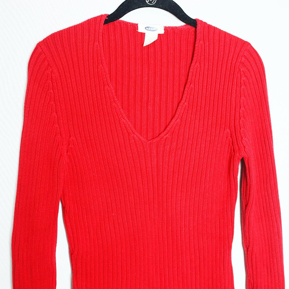 OLD NAVY Long Sleeve V-Neck Knit Sweater